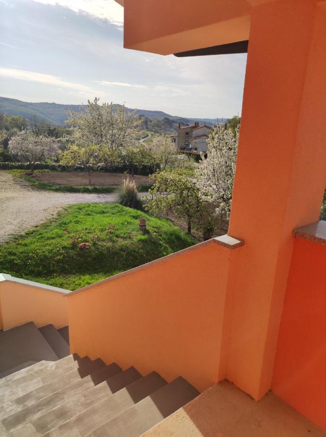Apartman Tramonto Motovun Ngoại thất bức ảnh